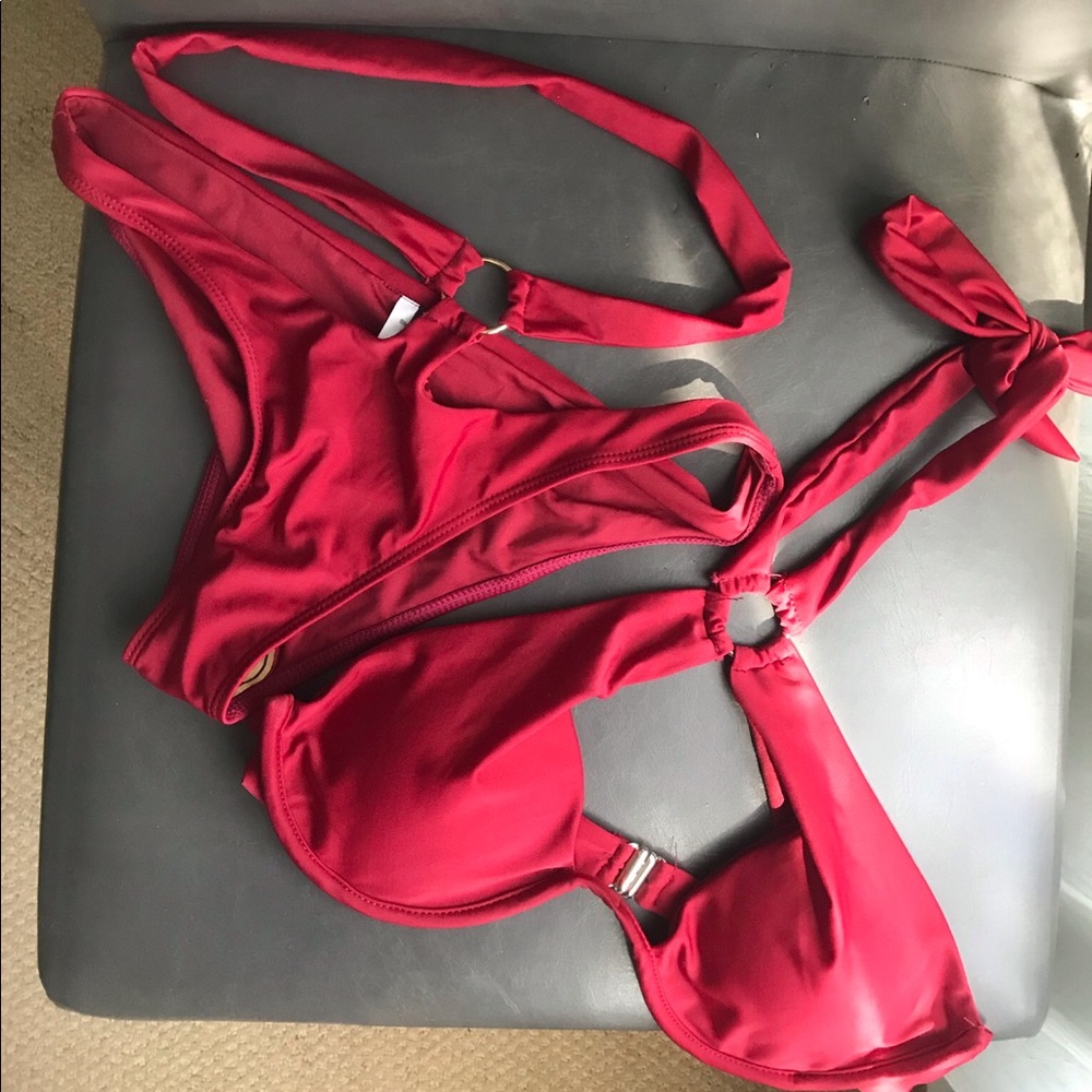 Red hot bikini set ❤️